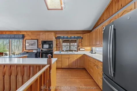 48 Stanley Drive Kawartha Lakes ON K0M 1N0