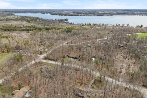 48 Stanley Drive Kawartha Lakes ON K0M 1N0