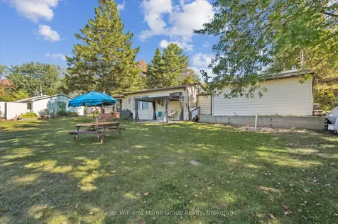 739 Seventh Street Centre Wellington ON N0B 1J0