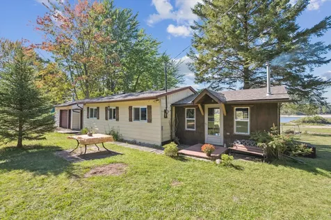 739 Seventh Street Centre Wellington ON N0B 1J0