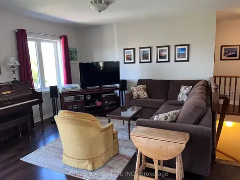 6 Maple Avenue E Asphodel-norwood ON K0L 2V0