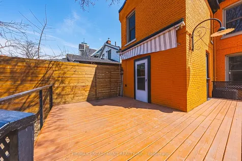 116 Catharine Street S Hamilton ON L8N 2J4
