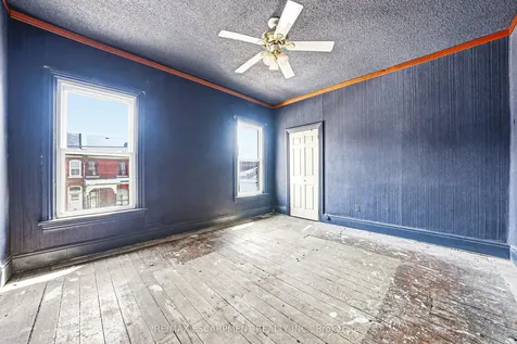 116 Catharine Street S Hamilton ON L8N 2J4