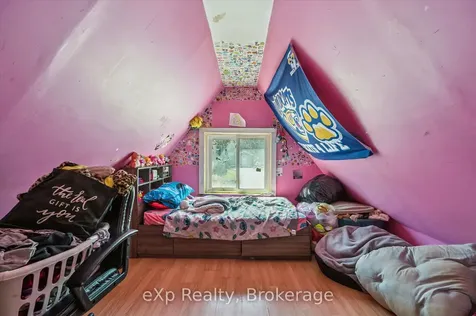 103 Stevenson Street N Guelph ON N1E 5A6