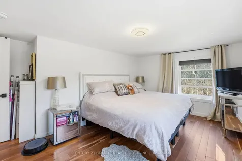 900 B New Carlow Road Hastings Highlands ON K0L 2R0