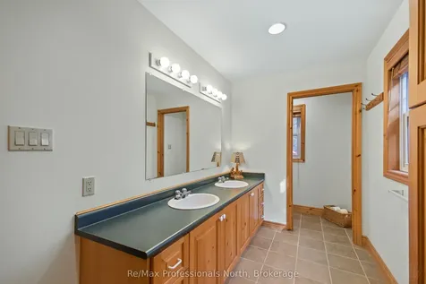 1090 Arundel Lodge Road Muskoka Lakes ON P1P 1R2