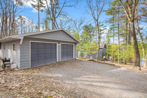 1090 Arundel Lodge Road Muskoka Lakes ON P1P 1R2