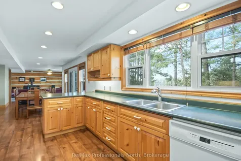 1090 Arundel Lodge Road Muskoka Lakes ON P1P 1R2