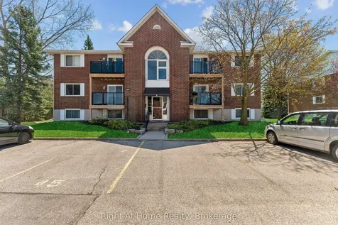 565 Greenfield Avenue Kitchener ON N2C 2P3
