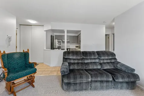 565 Greenfield Avenue Kitchener ON N2C 2P3
