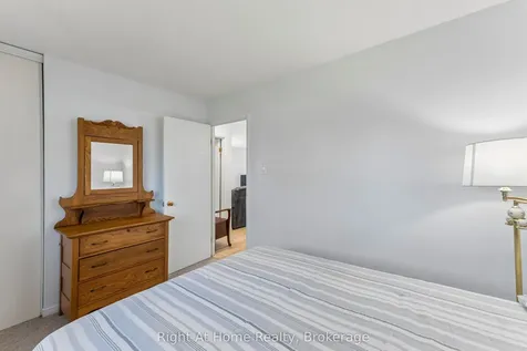 565 Greenfield Avenue Kitchener ON N2C 2P3