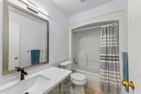 565 Greenfield Avenue Kitchener ON N2C 2P3