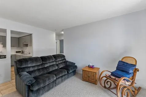 565 Greenfield Avenue Kitchener ON N2C 2P3