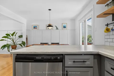99 Noik Drive Pembroke ON K8A 7Z4