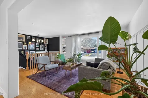 99 Noik Drive Pembroke ON K8A 7Z4