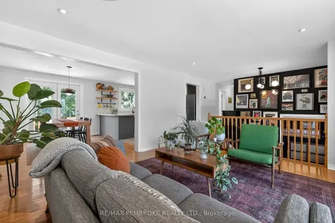 99 Noik Drive Pembroke ON K8A 7Z4