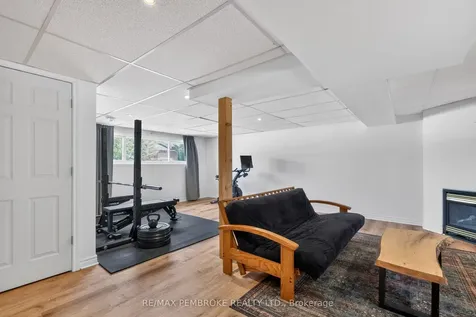 99 Noik Drive Pembroke ON K8A 7Z4