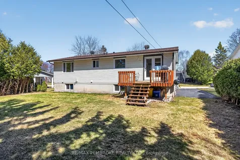 99 Noik Drive Pembroke ON K8A 7Z4