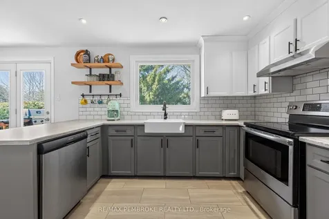 99 Noik Drive Pembroke ON K8A 7Z4