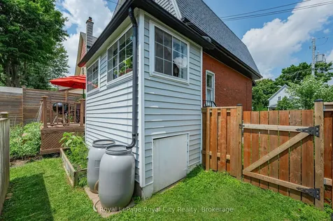 137 Perth Street Stratford ON N5A 3Y1