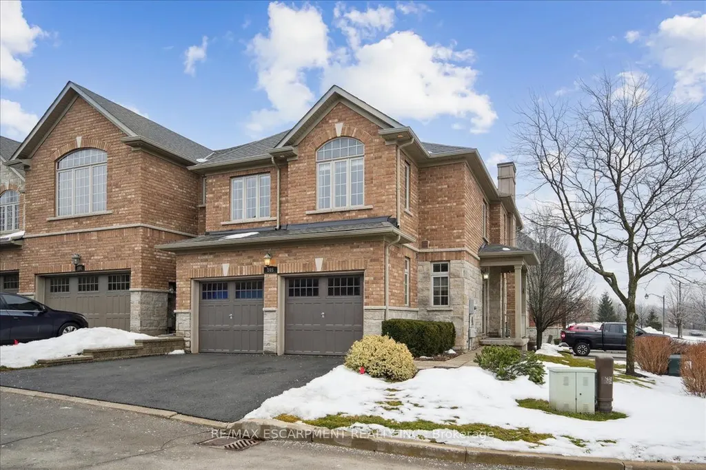 105 Oakhaven Place Hamilton ON L9K 0B6