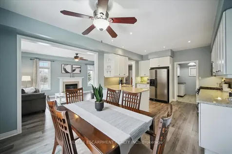 105 Oakhaven Place Hamilton ON L9K 0B6