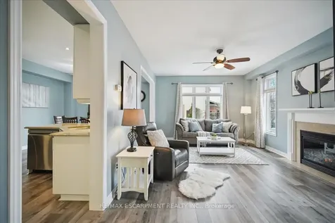 105 Oakhaven Place Hamilton ON L9K 0B6