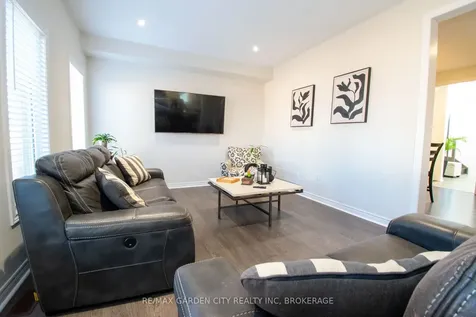 243 Shoreview Drive Welland ON L3B 0H3