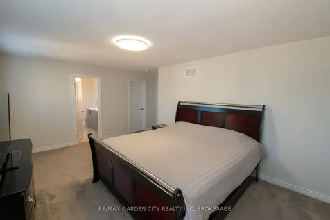 243 Shoreview Drive Welland ON L3B 0H3