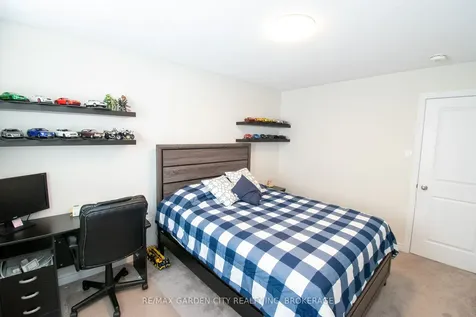243 Shoreview Drive Welland ON L3B 0H3