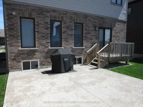 243 Shoreview Drive Welland ON L3B 0H3