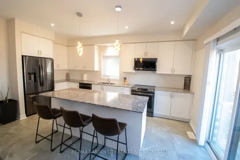 243 Shoreview Drive Welland ON L3B 0H3