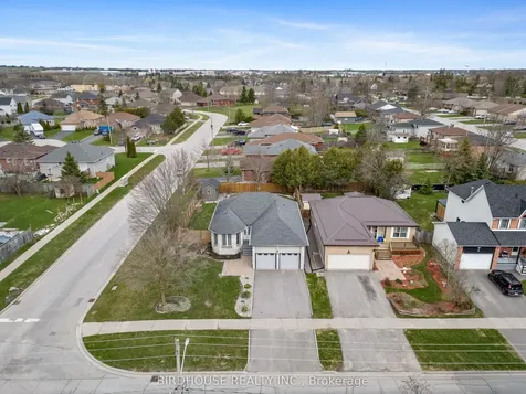 264 Victoria Avenue N Kawartha Lakes ON K9V 6B9