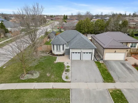 264 Victoria Avenue N Kawartha Lakes ON K9V 6B9