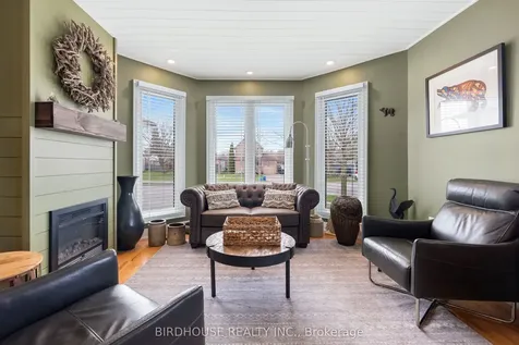 264 Victoria Avenue N Kawartha Lakes ON K9V 6B9