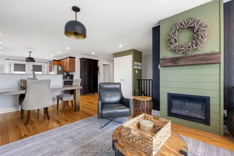 264 Victoria Avenue N Kawartha Lakes ON K9V 6B9