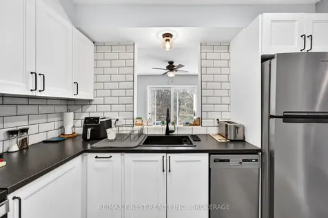 282 Vanguard Court Kingston ON K7M 8P9