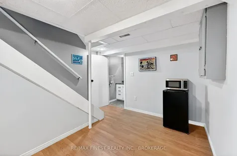282 Vanguard Court Kingston ON K7M 8P9