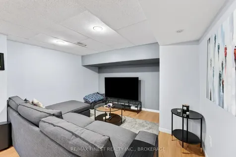 282 Vanguard Court Kingston ON K7M 8P9