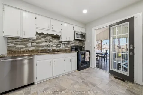 585 Lester Road Quinte West ON K8V 5P8