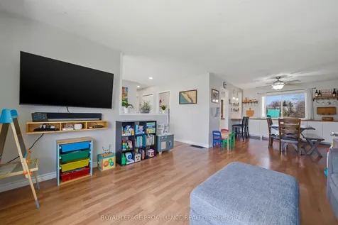 585 Lester Road Quinte West ON K8V 5P8