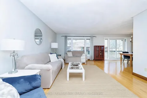 5 Royce Avenue Hamilton ON L8G 4C9