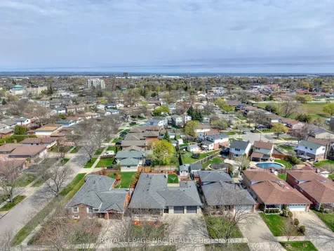 5 Royce Avenue Hamilton ON L8G 4C9