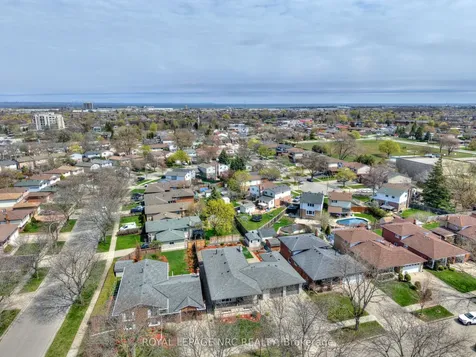 5 Royce Avenue Hamilton ON L8G 4C9