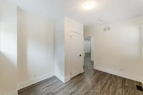 27 Melrose Avenue S Hamilton ON L8M 2Y4
