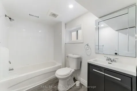 27 Melrose Avenue S Hamilton ON L8M 2Y4
