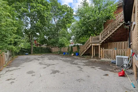 27 Melrose Avenue S Hamilton ON L8M 2Y4