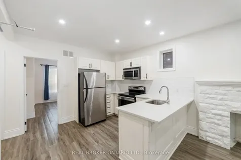 27 Melrose Avenue S Hamilton ON L8M 2Y4