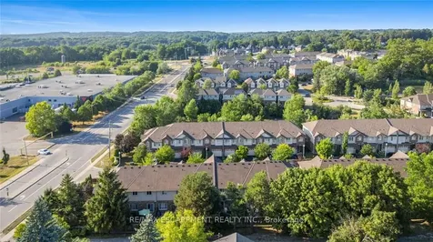 10 Liddycoat Lane Hamilton ON L9G 0A7