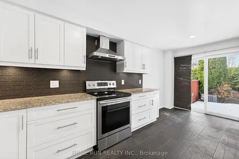80 Goldridge Drive Kanata ON K2T 1E9